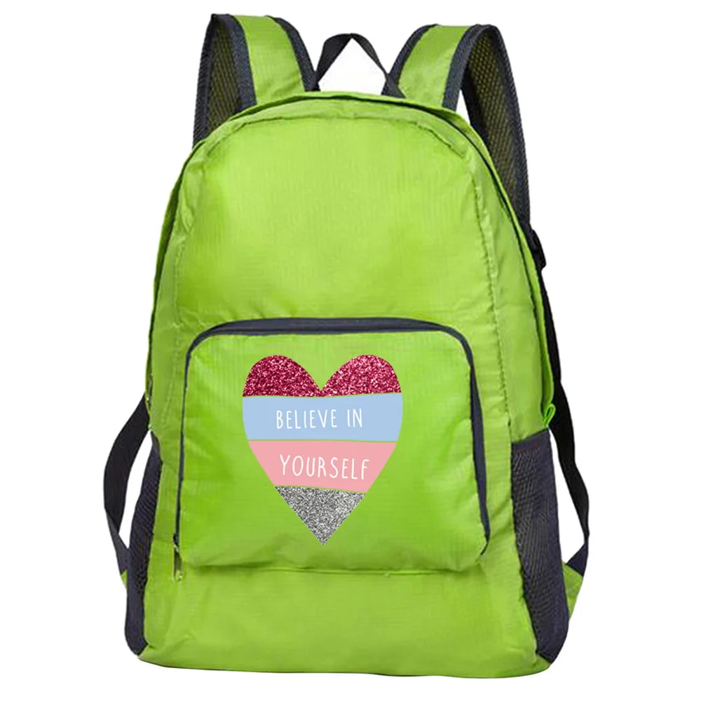 حقيبة ظهر LoveLite Daypack - خفيفة الوزن وقابلة للطي للمغامرات الخارجية