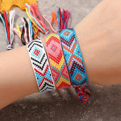 Boho Colorful Woven Friendship Bracelet – Nepalese Style 🌈✨